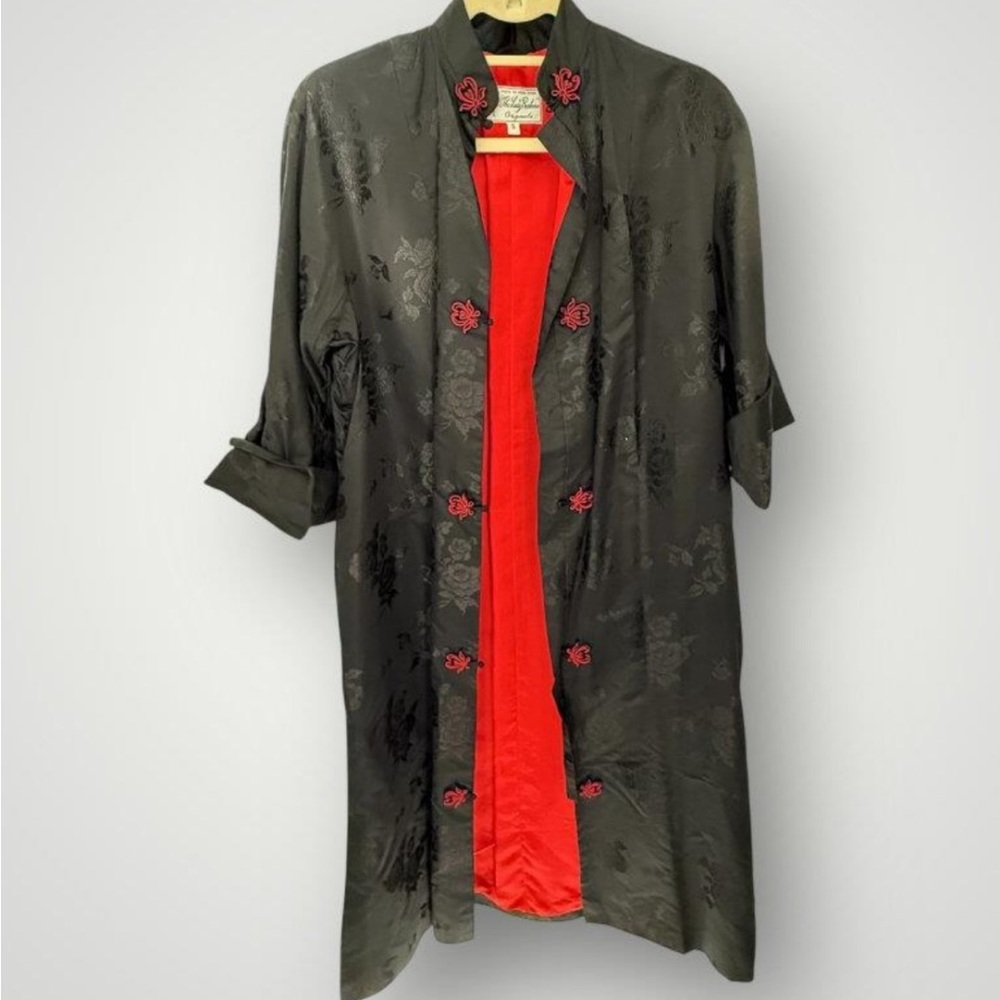 Vintage 1970s "Lady Barbara Originals" Chinese Traditional Brocade Robe | Small